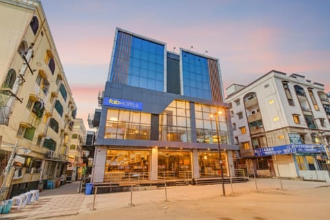 Property building, Facade/entrance