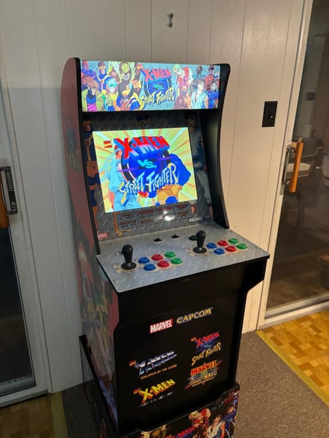 Clubhouse Lakeview Chalet Chalet in Middle Smithfield