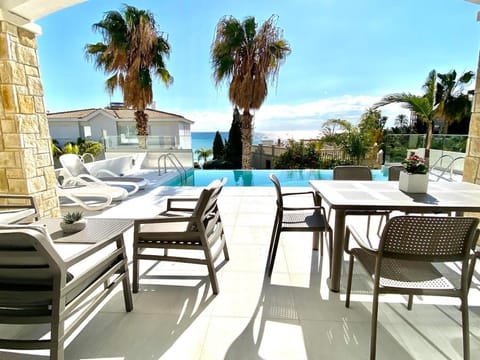 Patio, Day, Natural landscape, View (from property/room), Balcony/Terrace, Living room, Seating area, Pool view, Swimming pool, sunbed