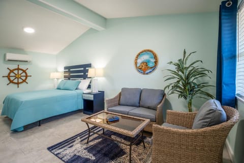 Bed, Living room, Seating area