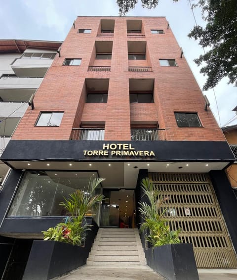 Property building, Facade/entrance, Day, Lobby or reception, Parking