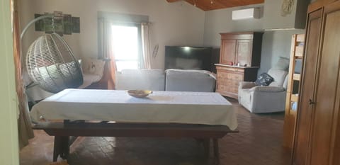 Villa à charleval en campagne avec piscine 14 couchages Villa in Mallemort