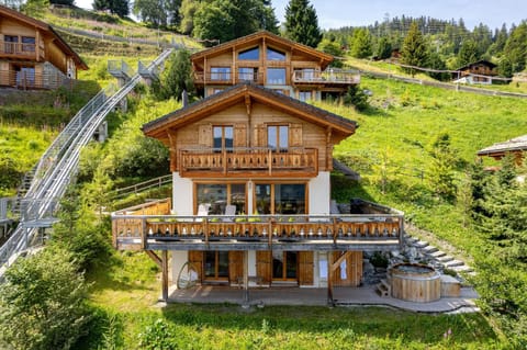 City view, Mountain view