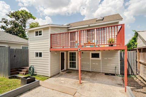 Property building, Patio, View (from property/room), Balcony/Terrace