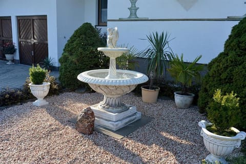 Landhaus Shirley Apartment in Uderns