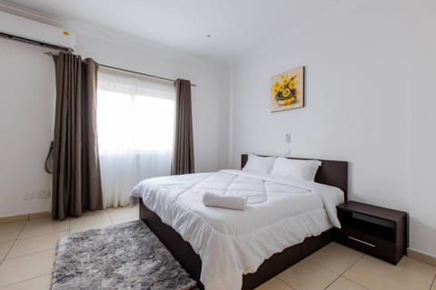 Bed, Photo of the whole room, Bedroom, towels, wardrobe, air conditioner