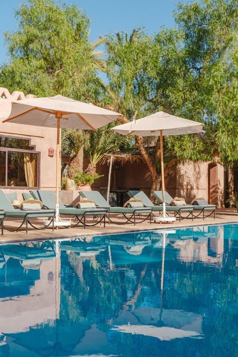 Day, Decorative detail, Swimming pool, sunbed
