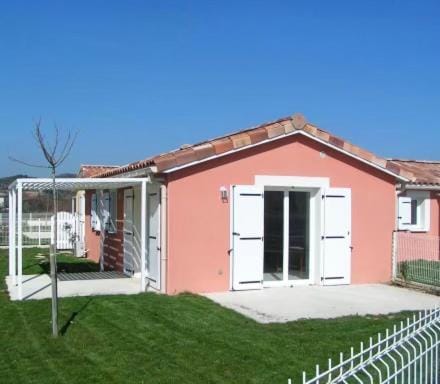 Aux couleurs d’Ardèche House in Vallon-Pont-d'Arc