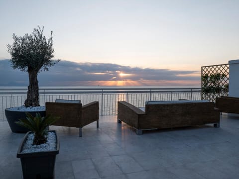 Balcony/Terrace, Sea view, Sunset