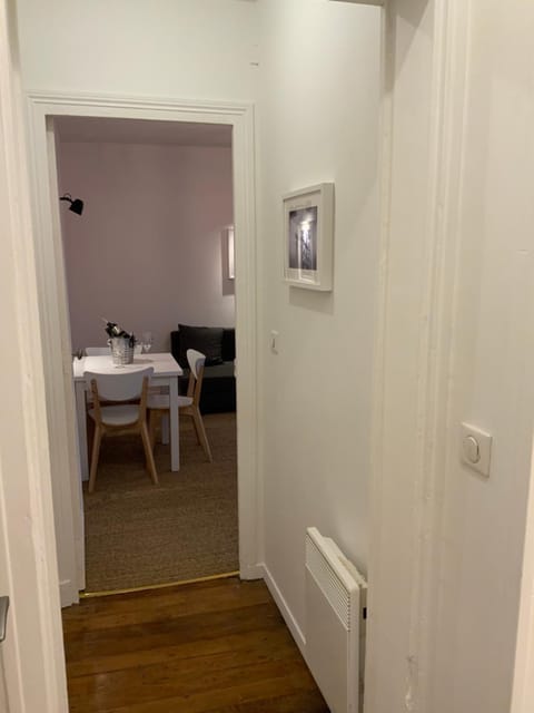 Quartier bas Montreuil à 3minutes du métro Apartment in Vincennes