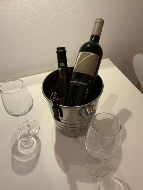 Quartier bas Montreuil à 3minutes du métro Apartment in Vincennes