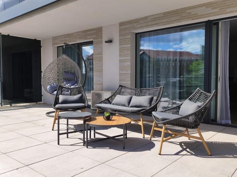 Balcony/Terrace, Seating area