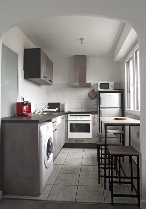 M & L Apartment in Annemasse