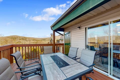 Eagle Nest Resort Pristine Dream Apartment in Indian Point