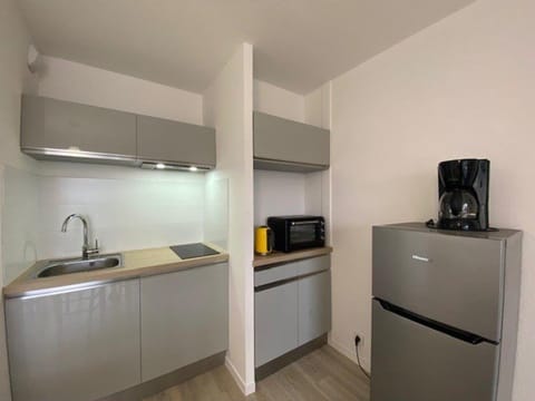 Appartement 3 pièces rénové avec piscine à Quiberon - Balcon, parking, proche plage - FR-1-478-207 Apartment in Quiberon