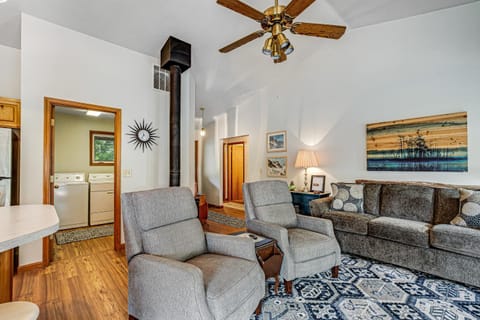 Three Capes Cottage House in Pacific City