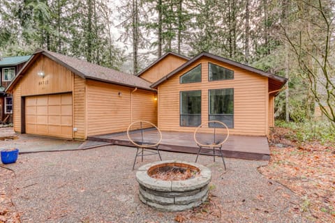 Sandy River Serenade House in Mount Hood Village
