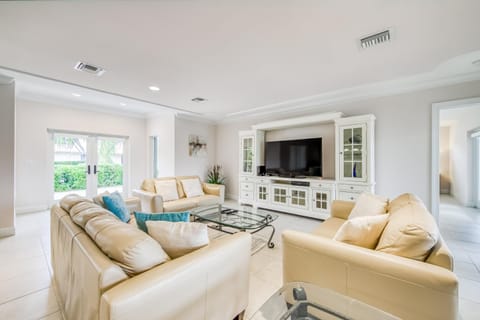 Serenity by the Sea House in Riviera Beach