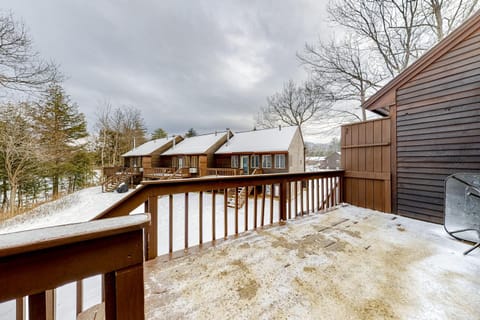 Nature's Getaway Apartment in Glen