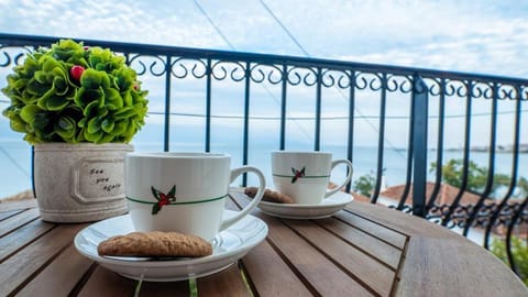 MAKAROUNIS THEA Bed and Breakfast in Messenia