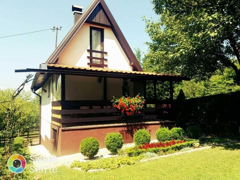 Holiday Home Ravne Campground/ 
RV Resort in Federation of Bosnia and Herzegovina