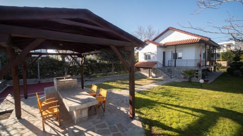 BBQ facilities, Garden