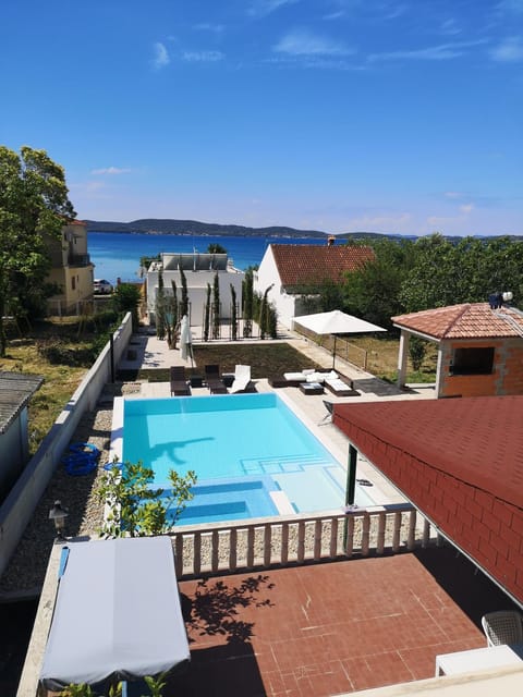 Pool view, Swimming pool