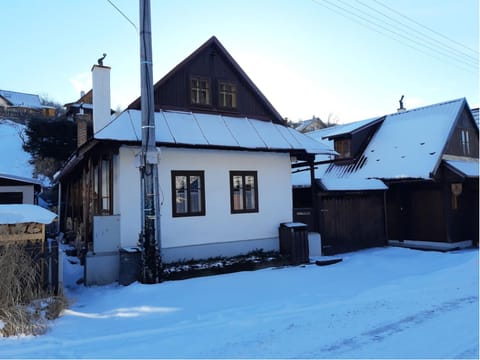 Property building, Winter