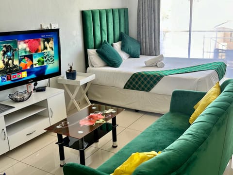 Mowetu Guest House Bed and Breakfast in Cape Town