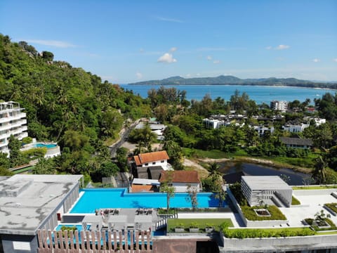 Property building, Bird's eye view