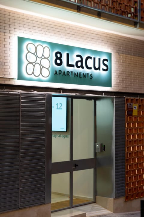 8 lacus Apartment in L'Hospitalet de Llobregat