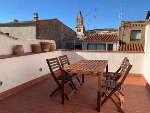 Patio, Nearby landmark, Balcony/Terrace