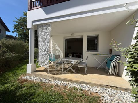 Patio, Garden