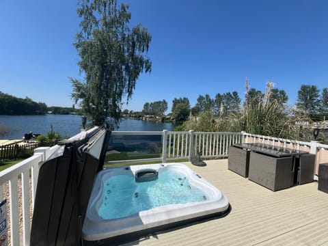 Patio, Day, Hot Tub, Balcony/Terrace, Lake view