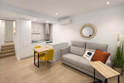 Kitchen or kitchenette, Living room, Dining area