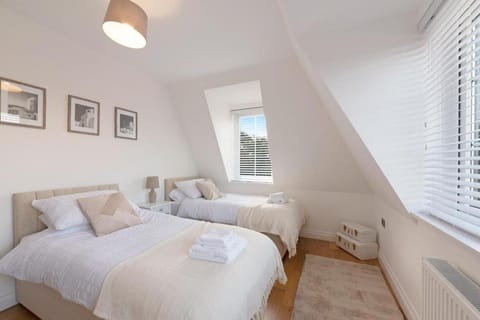 Spacious Two Bed loft Apartment Apartment in East Hertfordshire District