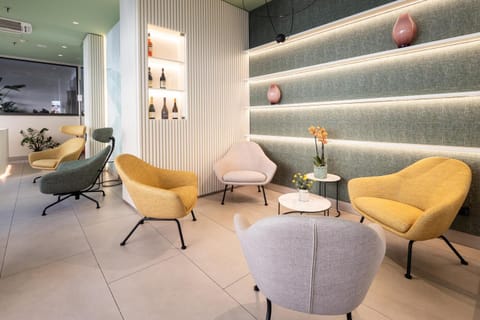 Lobby or reception, On site