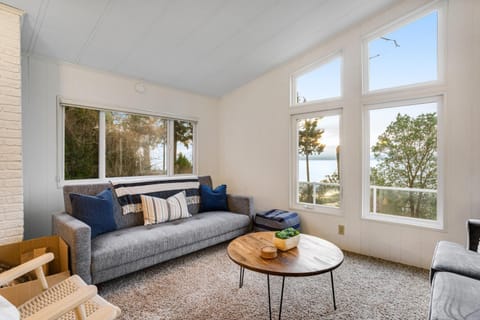 Whidbey Island Wonder House in Greenbank