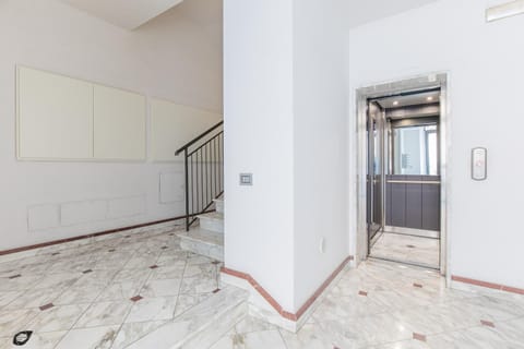 Facade/entrance, Garden view