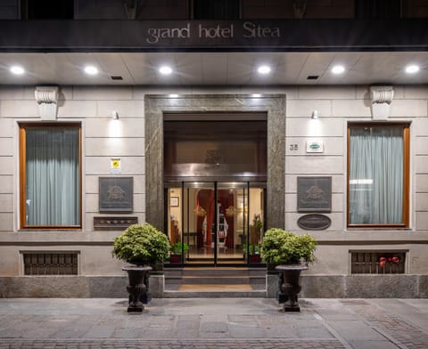 Property building, Facade/entrance