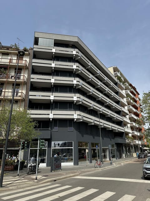 Property building, Day, Neighbourhood, City view, Street view, Location