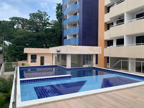 Property building, Day, Pool view, Swimming pool, Swimming pool
