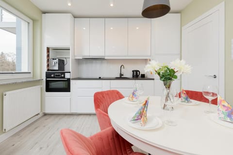 Coffee/tea facilities, Kitchen or kitchenette