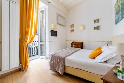Bed, TV and multimedia, Bedroom, internet, towels, air conditioner