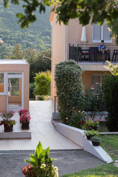 Garden, Balcony/Terrace, Garden view, Garden view