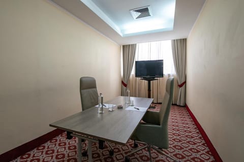 Meeting/conference room