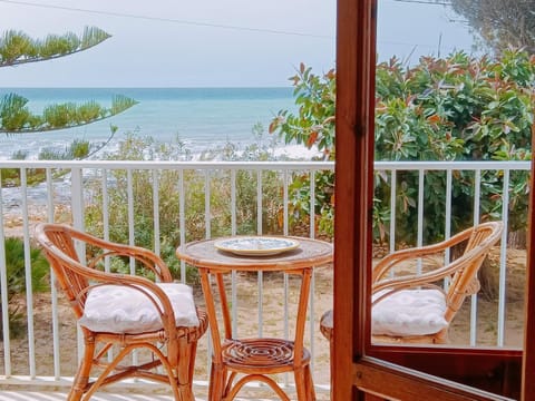 View (from property/room), Balcony/Terrace, Sea view