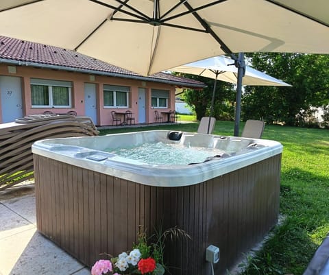 Garden, Solarium, Open Air Bath