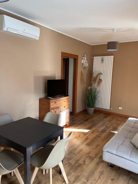 Le joli Lac Apartment in Province of Brescia