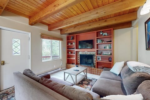 Mountainside Apartment in Vail